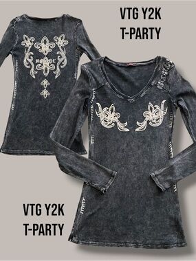 Vintage Y2K T-Party Embellished Fleur De Lis Long Sleeve Top